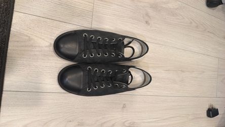 Louis Vuitton Damier Canvas & Leather Low-Top Sneakers (Black)