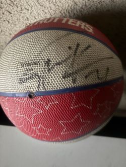 Harlem Globetrotters Signed Basketball