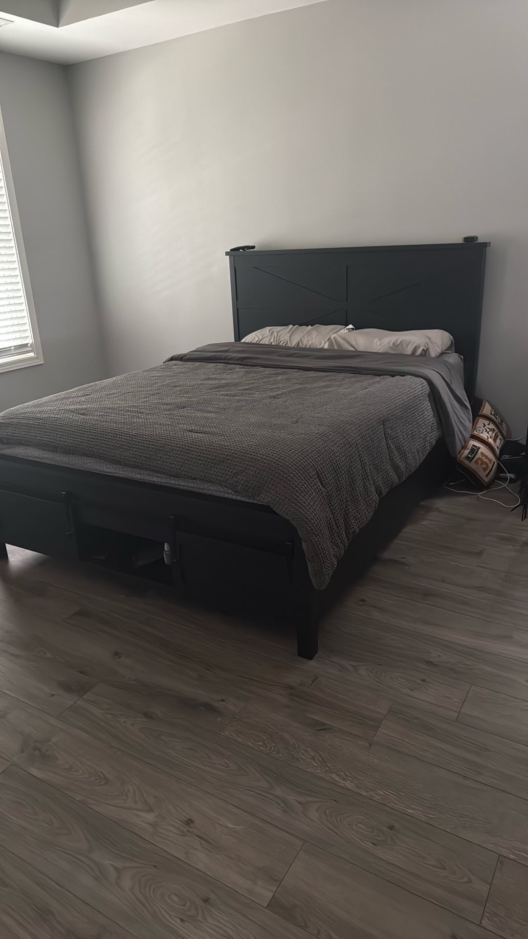 Bed frame And mattress