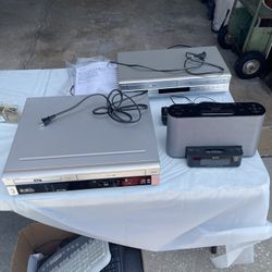 DVD/VHS Players