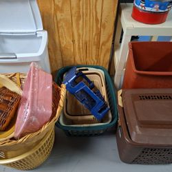 Baskets, Trash Cans, Containers, Etc 