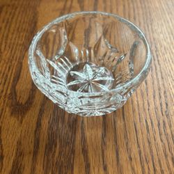 Vintage Colony Glass Circle Bowl Dish
