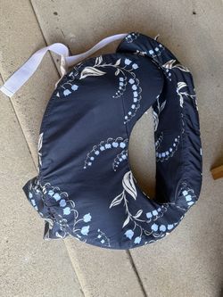 My Breast Friend Nursing Pillow