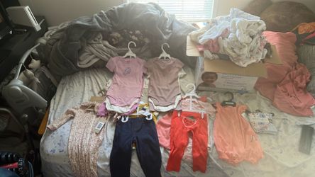 Girl baby clothes size 0-12 months