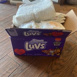 Newborn And Size 1 Diapers