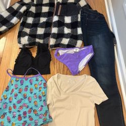 Girls Clothes