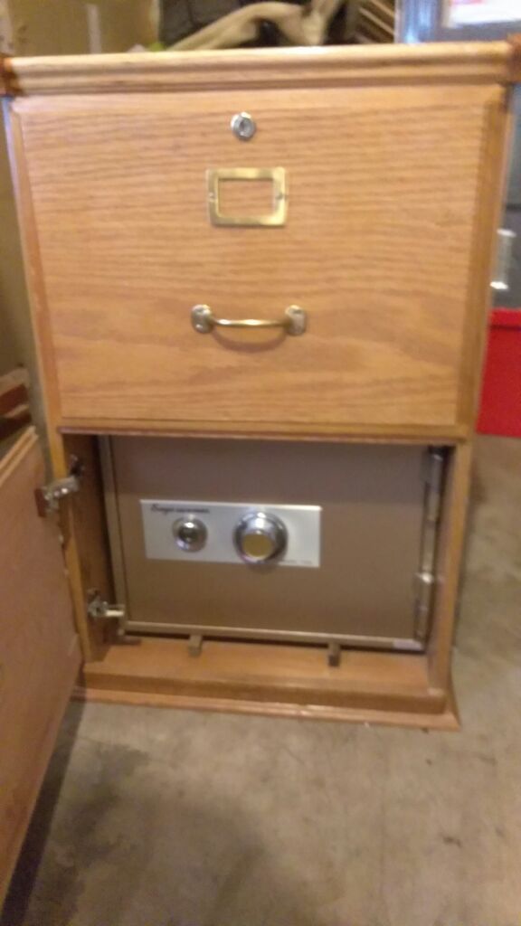 Saga Saf-D-Posit 1145 combination file drawer/safe