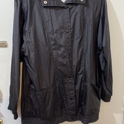 Women’s Windbreaker