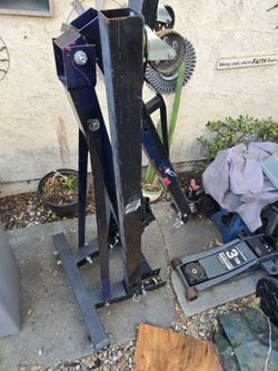 Engine hoist