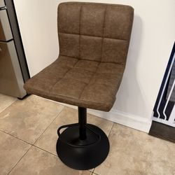Swivel Barstools W/ Footrest 