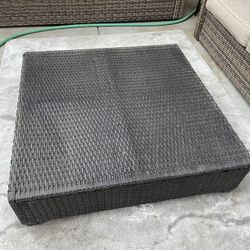 Outdoor Coffee Table/ottoman