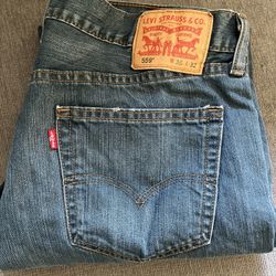 Blue Levi jeans W36 L32