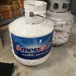 Propane Gas Tank New And Full