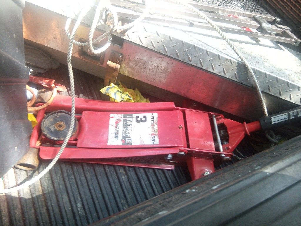 Pittsburg 3 Ton Low Profile 3 1/8 Clearance