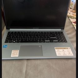 Asus Vivobook Laptop New 