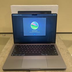 New 2023 Macbook Pro 14 M3 16GB 512GB AppleCare Plus 4/9/2027