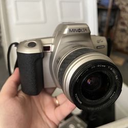 Minolta QT si