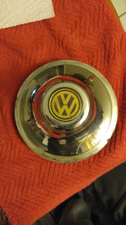 4 VW center caps