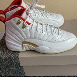 Jordan 12 Retro 