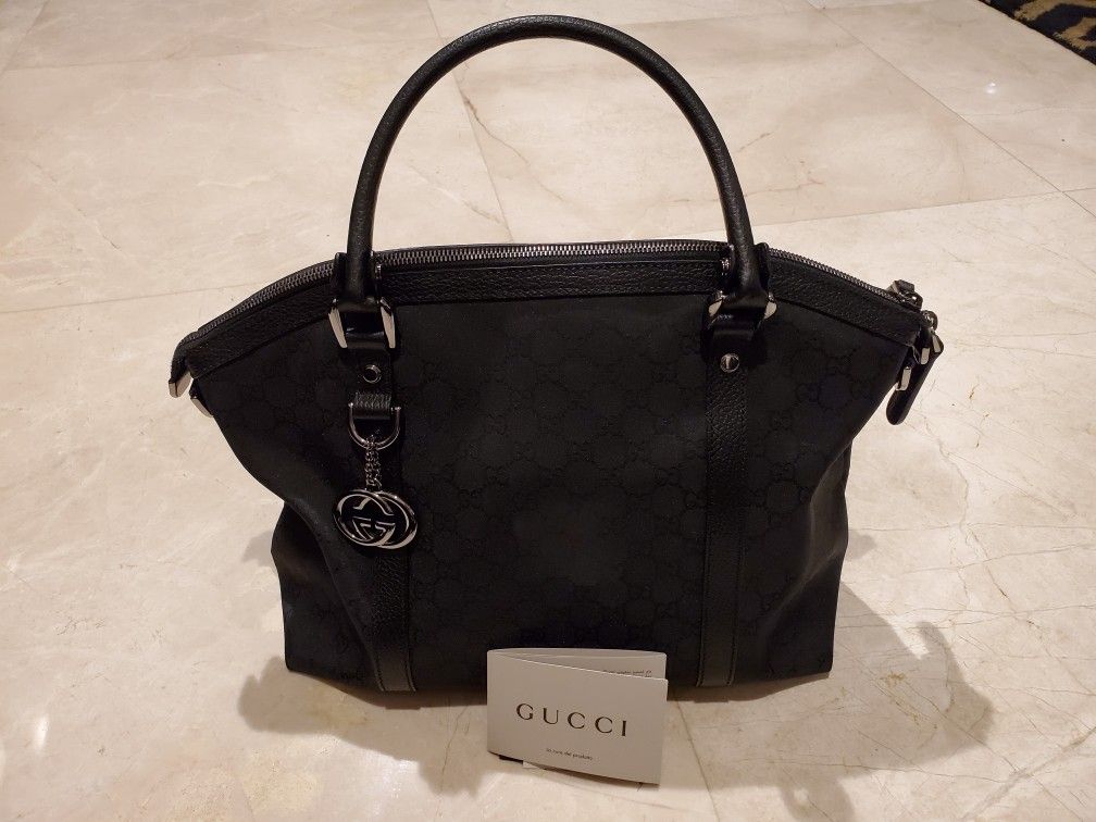 Gucci shoulder bag