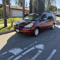 2005 Toyota Sienna