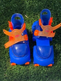 Fisher Price Grow With Me 1-2-3 In-line Skates Ages 6 to 12 Fits Over Shoes