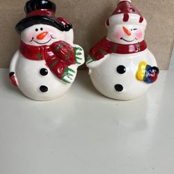 Christmas Snowman Salt & Pepper Shakers 