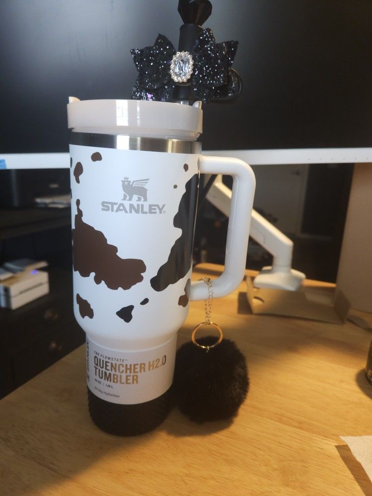 Vynl Cow Print 40 Oz Stanley Cup W/ black Accessories
