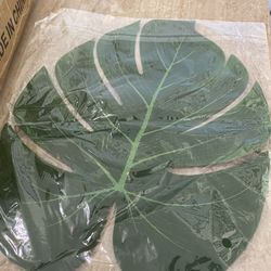 Box of Decorative Leaves 