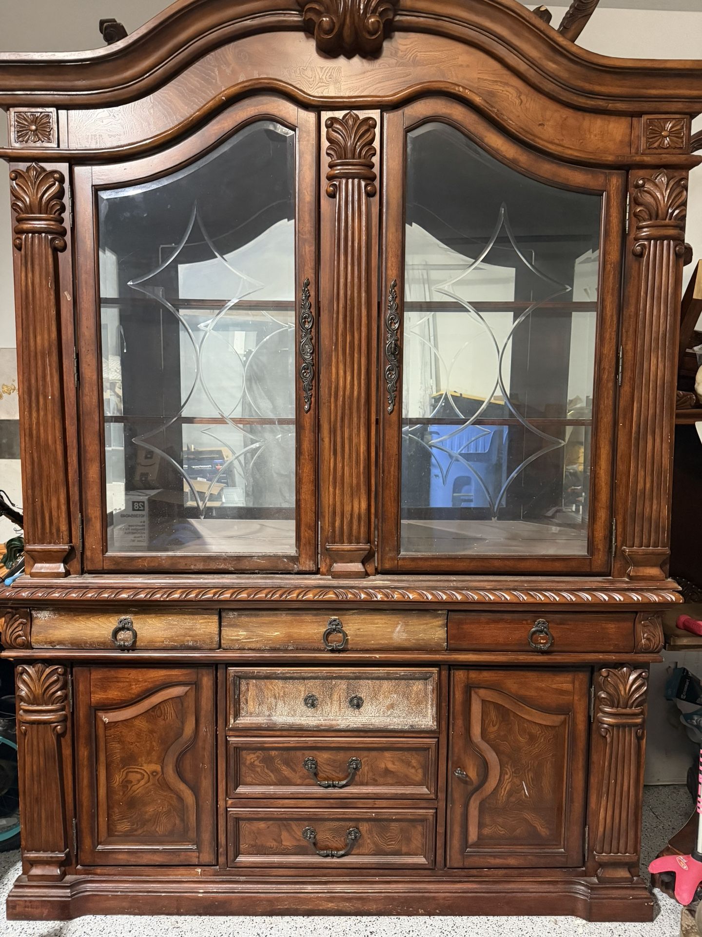 buffet china armoir fancy book case display cabinet