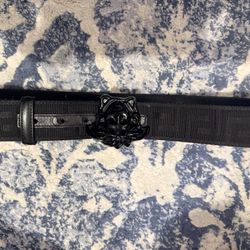 Men’s Belt Size 30-32  