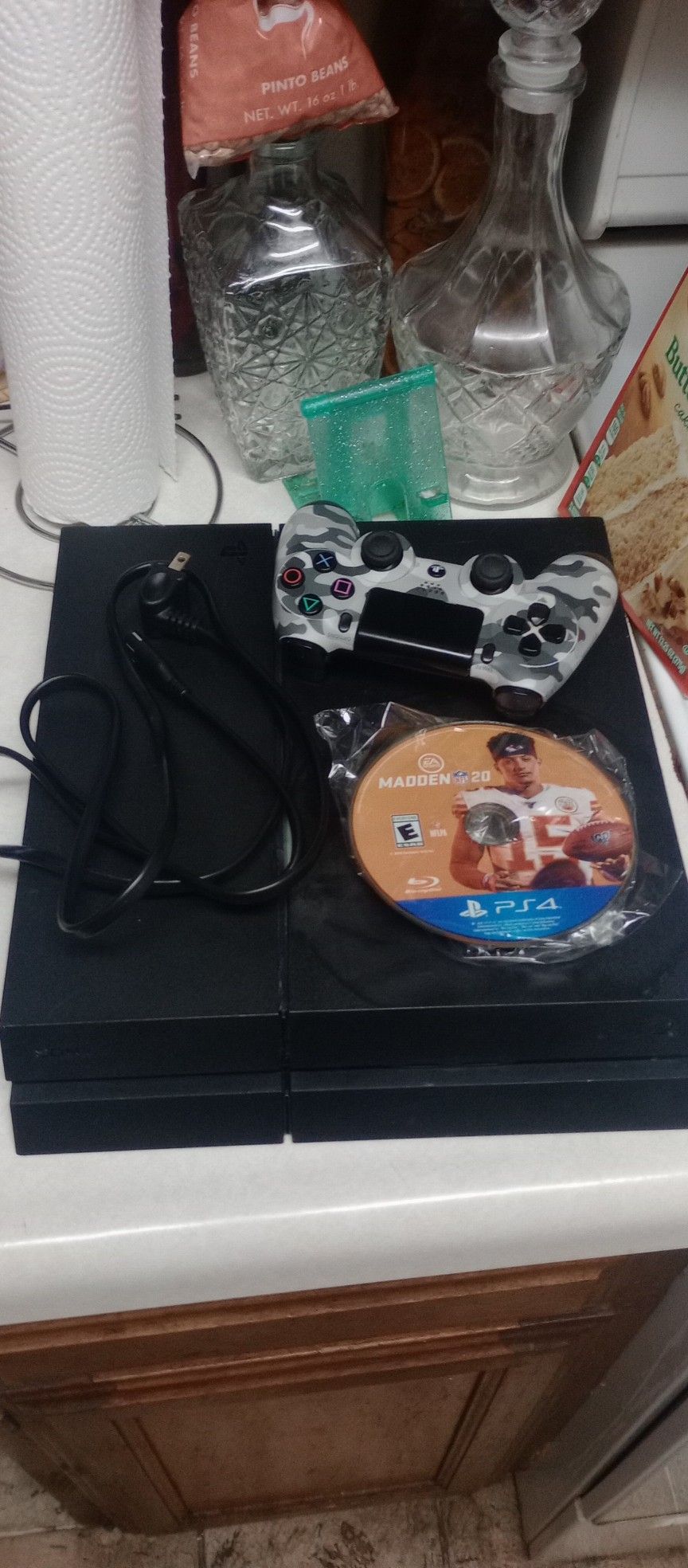 PS4 With 2 Games No HDMI Cable Read Info