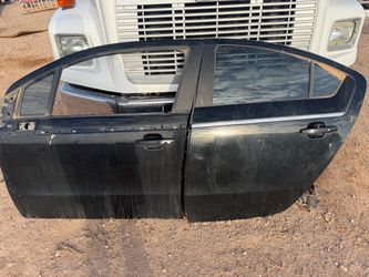 Chevrolet Volt drivers side doors