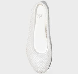 Jelly woman’s shoe