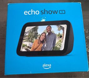 Echo show 5 (brand new)