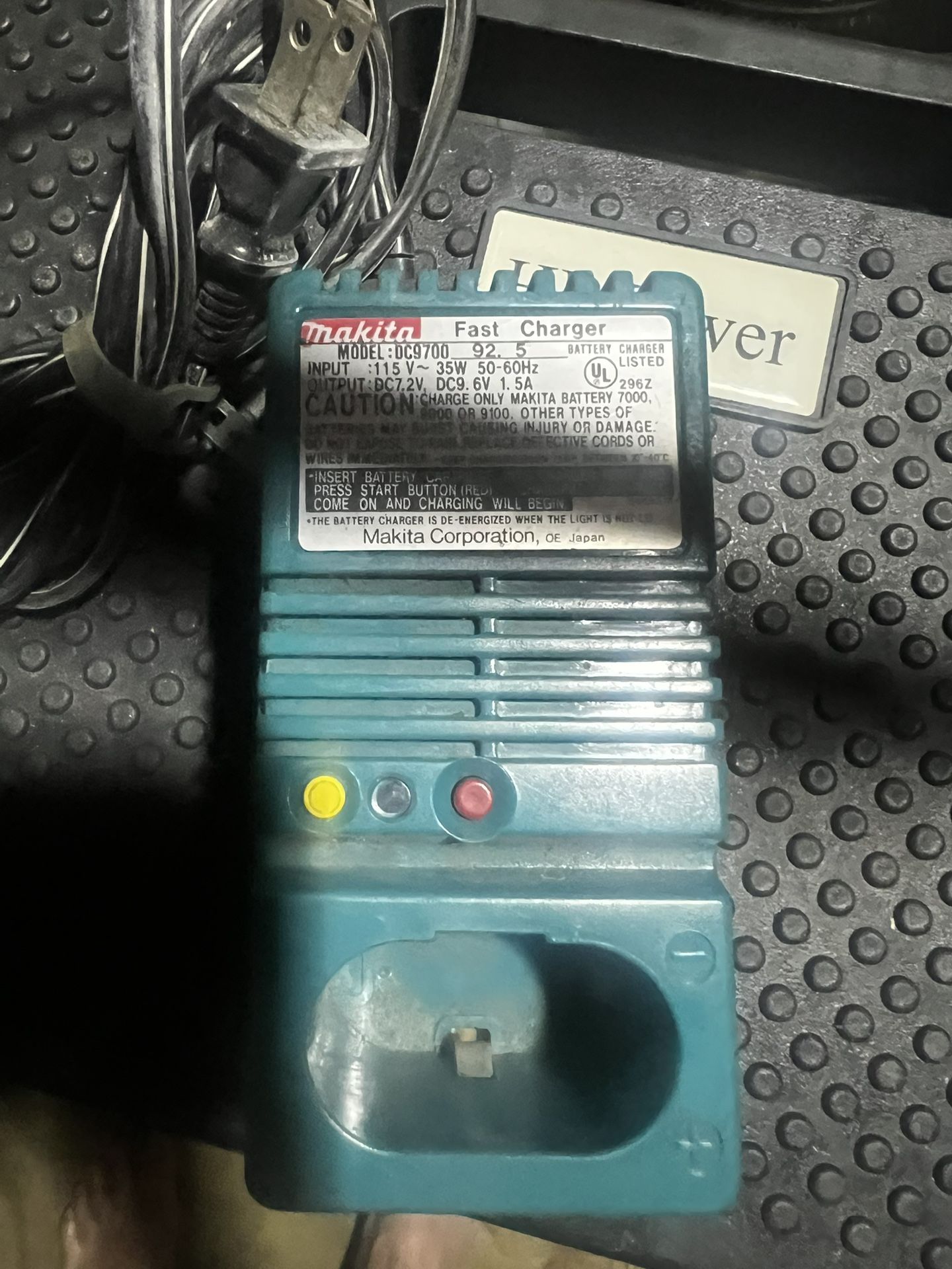 OEM Makita DC9700A Fast Charger 7.2V-9.6V Battery Charger WORKS GUC 