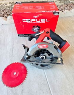 Milwaukee FUEL 18V 6-1/2in Circular Saw