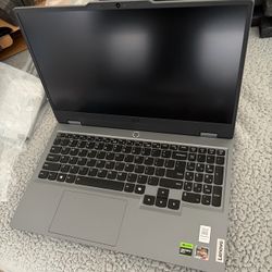 LENOVO LOQ 15ARP9