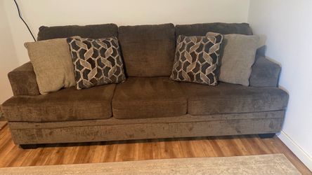Sofa set