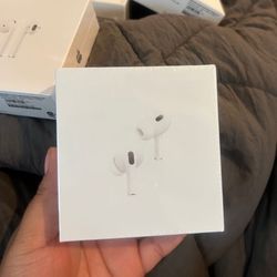 new airpods for sell never opend 