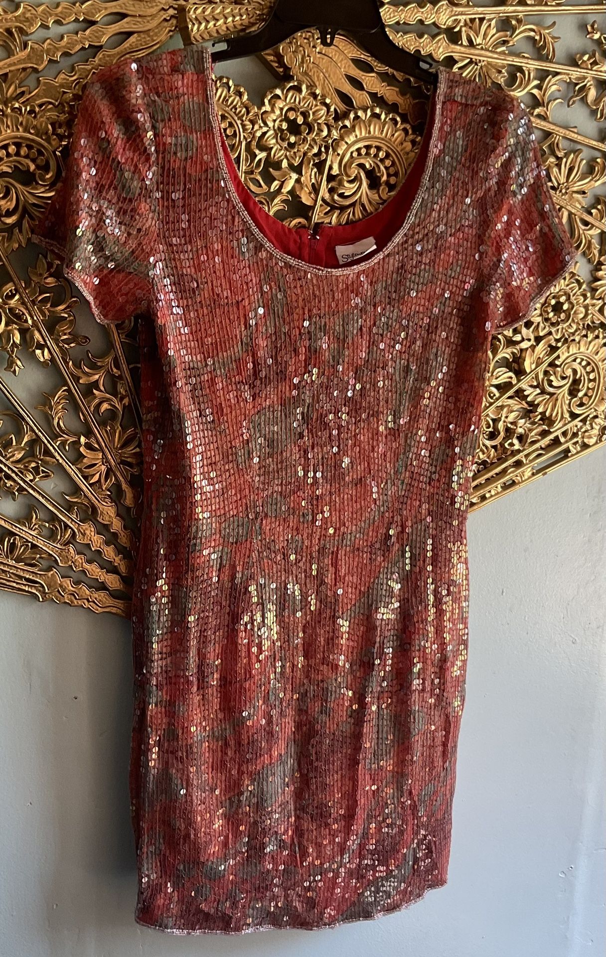 Ladies Sequined Dress-size 8/10