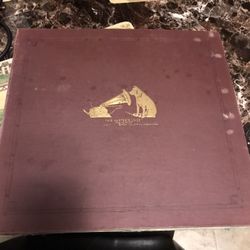 Total of 9 vintage records 8 Edison And 1 Victor Records