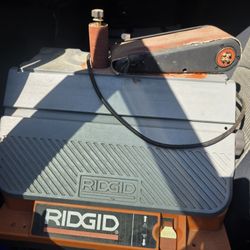 Ridgid Bench Top Sander. 