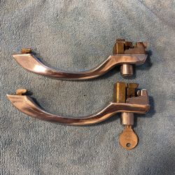 1966 Volkswagen Door Handles  Complete With Key 