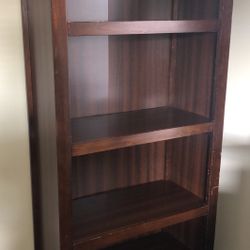 6 Foot Tall  Bookcase GC 