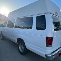 2012 Ford E-250 With Cargo Head 