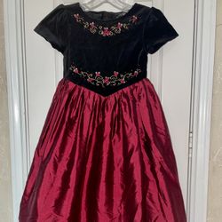 Last Minute Holiday Dress (Size 6) BEAUTIFUL 