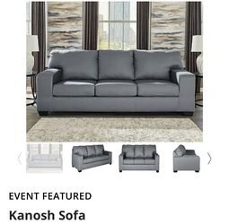 Selling Beautiful Kanosha Sofa!