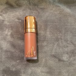 Mally The Cheek Bump