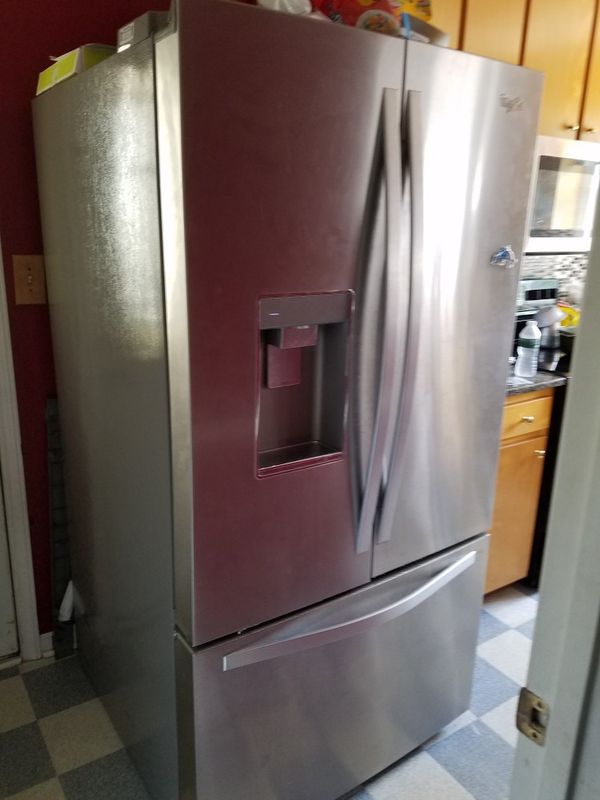 Whirlpool Fridge with 2 ice maker for Sale in Benson, NC OfferUp